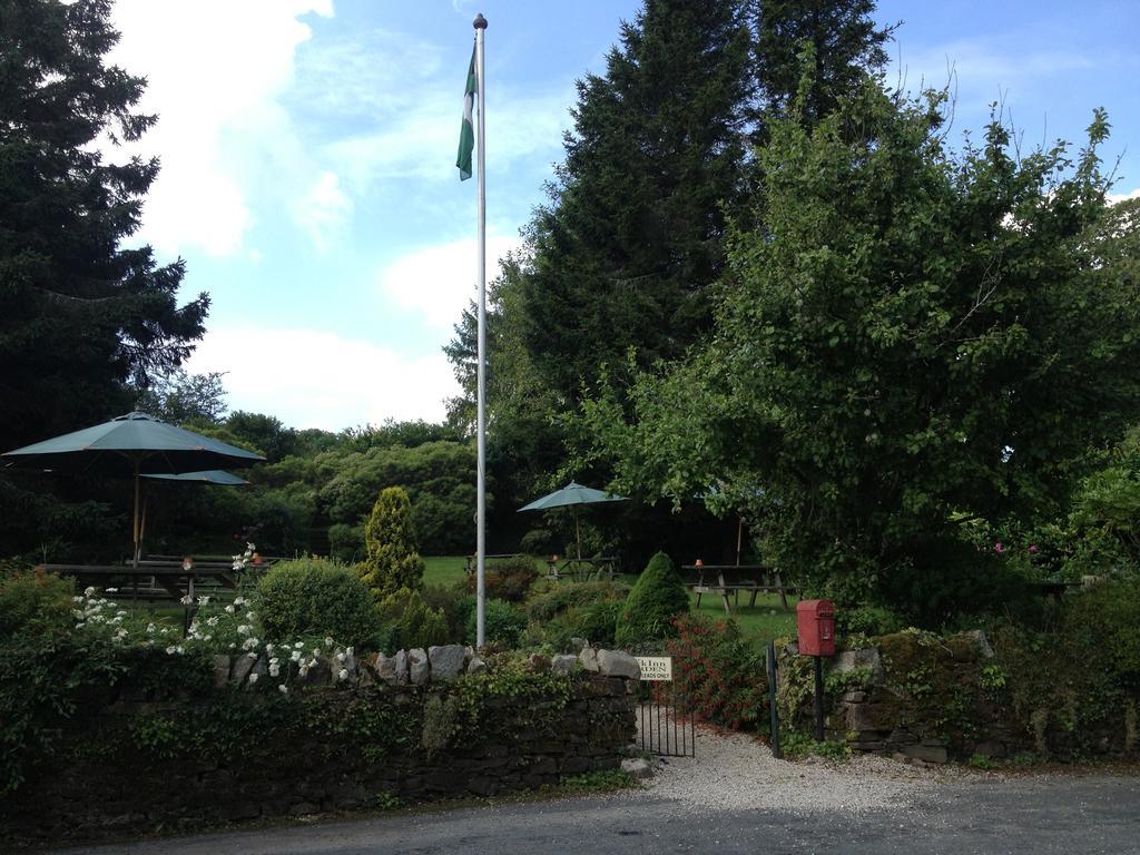 The Rock Inn Bovey Tracey Buitenkant foto