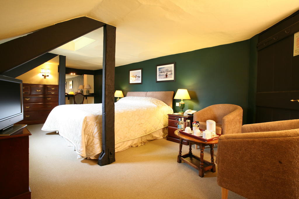 The Rock Inn Bovey Tracey Buitenkant foto