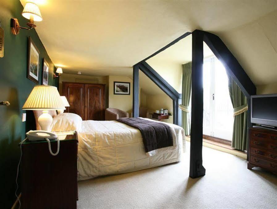 The Rock Inn Bovey Tracey Buitenkant foto
